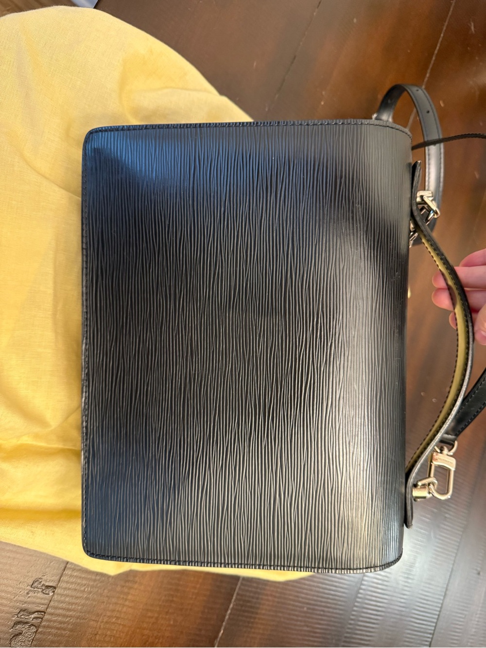 Louis Vuitton Black Epi Leather Monceau with Silver hardware - Picture 8 of 12